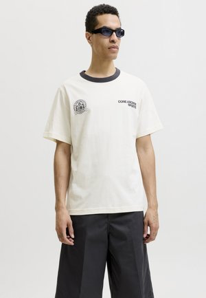Jack & Jones JCOBREEZE mleczny