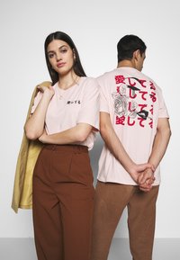 YOURTURN - UNISEX - Apdrukāts T-krekls - pink Miniatūras attēls 1