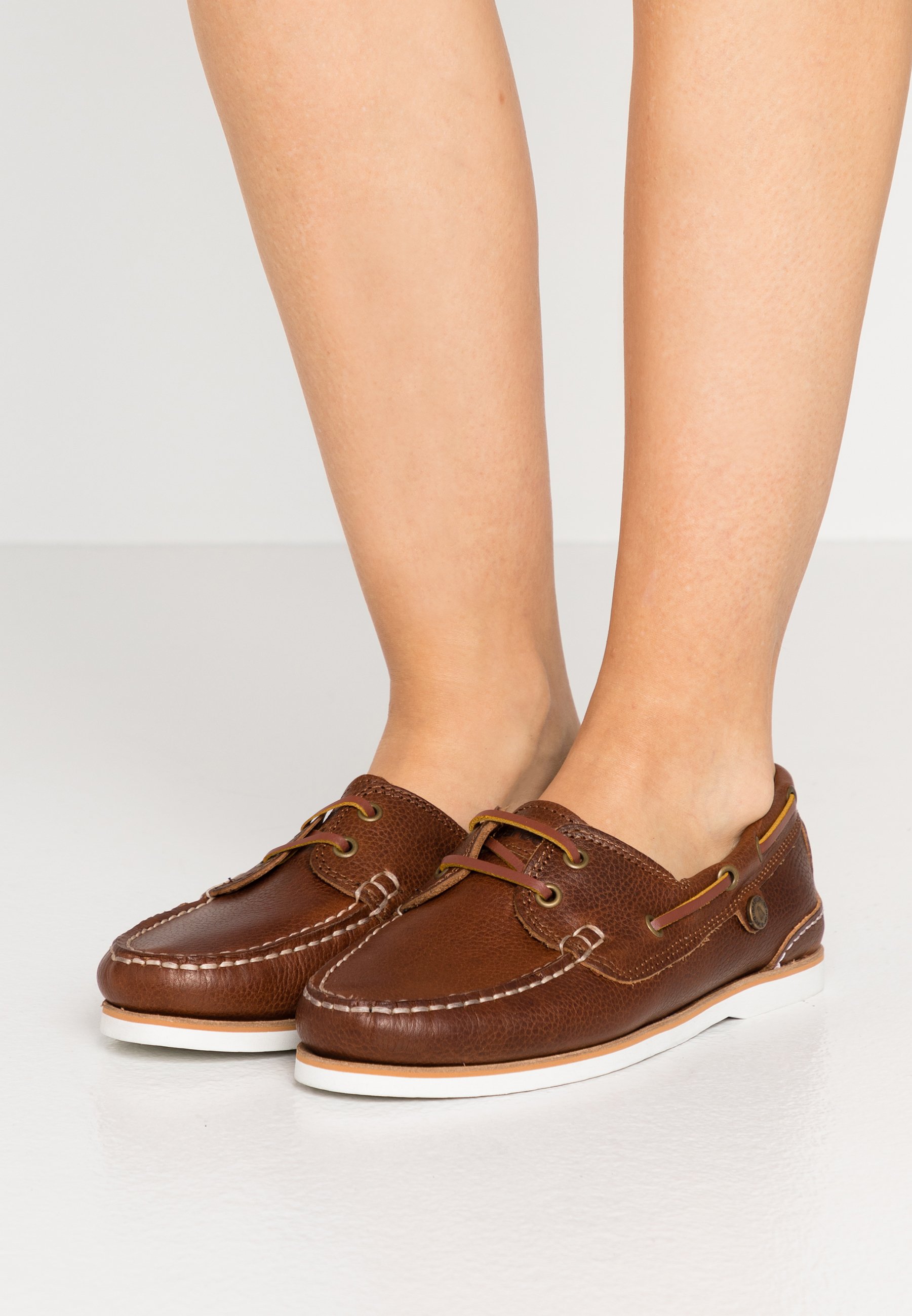 barbour ladies bowline boat shoes