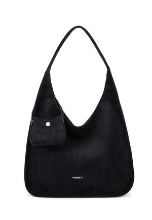 Zwarte suède hobo tas met brede schouderband en een kleine aangehechte pouch met zilveren drukknoop, "DIANA&CO FIRENZE" logo onderaan in het midden.