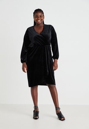 VMCEFFIE WRAP KNEE DRESS  - Koktailové šaty/večierkové šaty - black