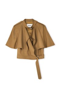 Korte, bruine, cropped jas met cape-mouwen, voorzien van een trekkoordkraag, zijsluiting met strik en een gladde stoftextuur. Merkenlabel zichtbaar.
