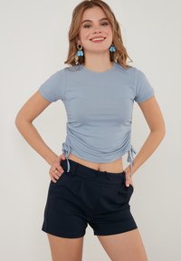 LELA SLEEVE - T-shirt print - baby blue