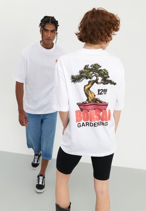 YOURTURN by Zalando UNISEX - Μπλουζάκι με στάμπα - white