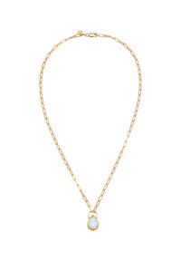 Collier en chaîne dorée avec des maillons allongés, présentant un pendentif en opale en forme de goutte d'eau. L'opale a une surface lisse et un éclat réfléchissant.