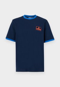 CONTRAST TEE - Jednoduché tričko - night indigo