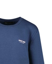 Navyblauwe sweatshirt met een ronde hals en geribde mouwen. Heeft witte tekst "SINCE 1982 CARS JEANS" op de linkerkant van de borst.