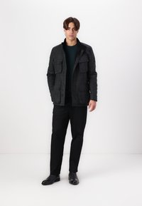 Belstaff FIELDMASTER JACKET - Viegla jaka - black