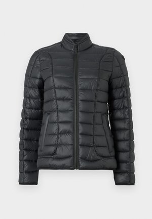 Doudoune noire avec motif matelassé, col haut et fermeture éclair à l'avant. Elle dispose de poches latérales et d'une texture lisse et brillante.