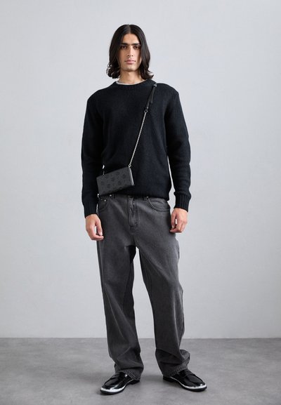 MCM AREN ZIPPED WALLET LARGE - Borsa a tracolla - black