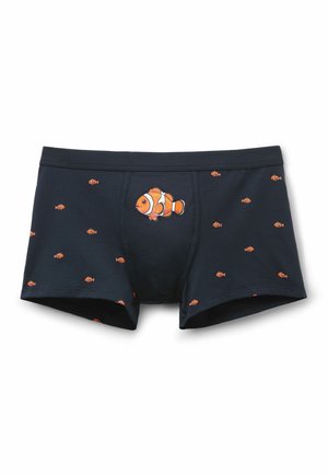 Granatowe bokserki męskie z wieloma małymi pomarańczowymi nadrukami rybek klaunów oraz jednym dużym klaunem na środku z przodu.