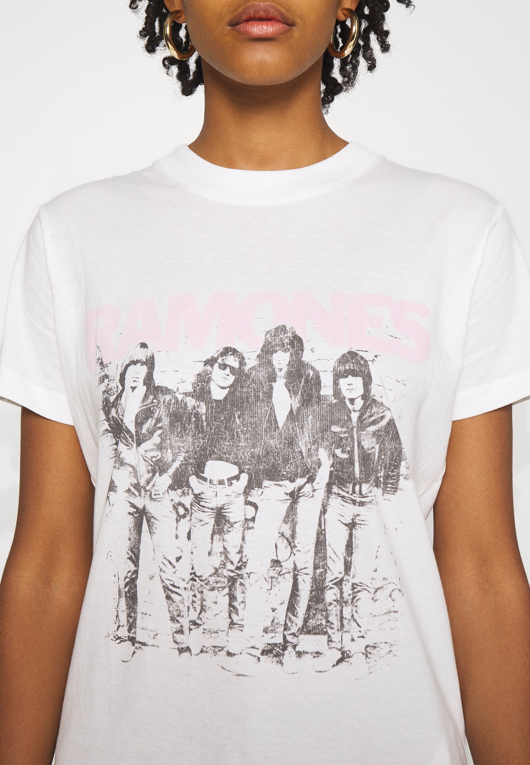 CLASSIC BAND - Print T-shirt - off 