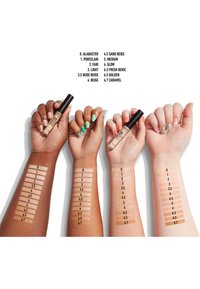 NYX Professional Makeup NYX PROFESSIONAL MAKEUP HD PHOTOGENIC CONCEALER WAND - Concealer - 3 light