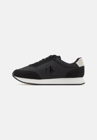 Calvin Klein Jeans - RETRO RUNNER ICONIC - Baskets basses - black/bright white Image miniature 1