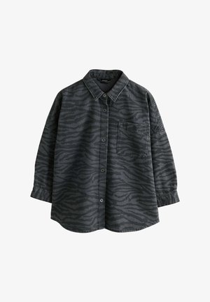 Chemise à boutons de couleur gris foncé avec un motif zébré, col classique, manches longues et une poche poitrine. Fabriquée à partir d'un tissu texturé.