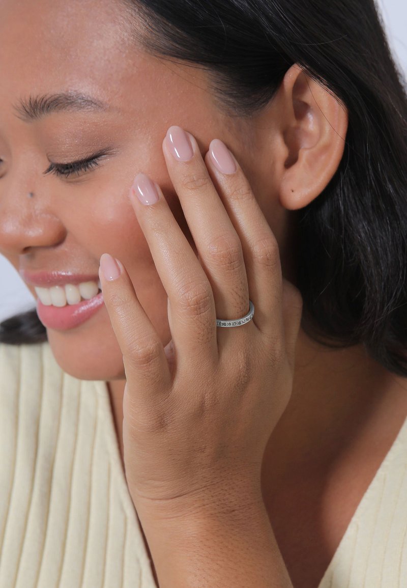 Elli CLASSIC SPARKLING - MIT KRISTALLEN VON SWAROVSKI® - Prsten - grau