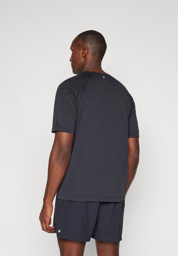 CORE TEE - Sports T-shirt2