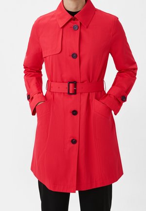Trenssi - red