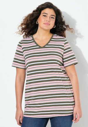 - T-shirt z nadrukiem