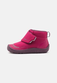 Unausgewählt, cool burgundy