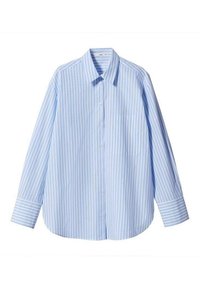 Lichtblauw gestreept shirt met een knoopsluiting aan de voorkant, lange mouwen, een kraag en een borstzak. De stof is soepel met een frisse textuur.