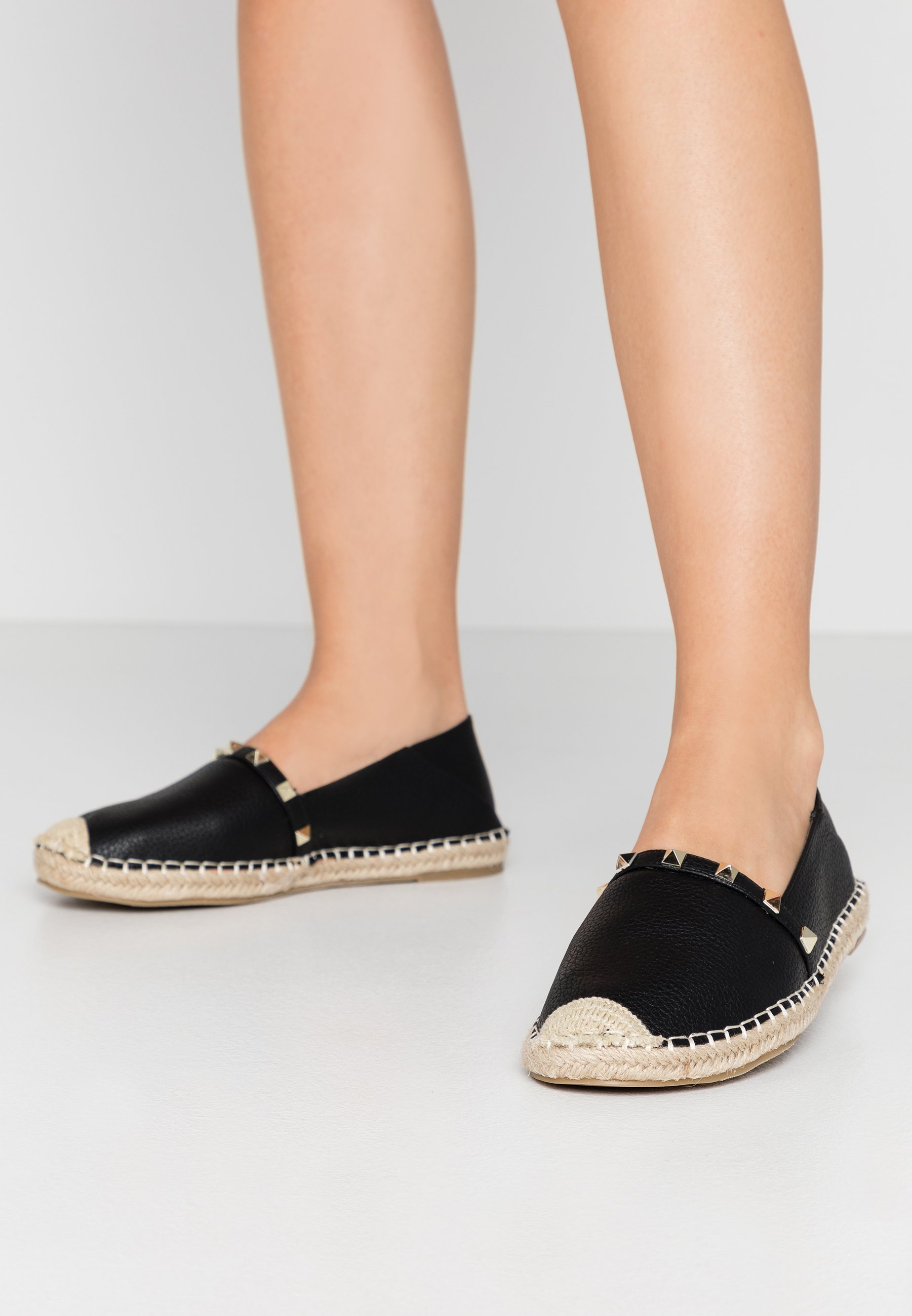 RAID Wide Fit WIDE FIT TANISHA - Alpargatas - black/negro - Zalando.es