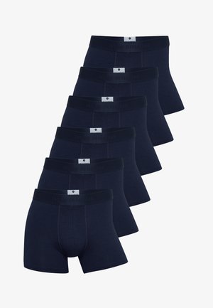 Syv par marineblå bomuldsboxershorts med en elastisk talje, prydet med "JBS OF DENMARK," der har en glat tekstur og moderne pasform.