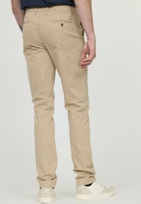 Lee Cooper Chino - argile beige
