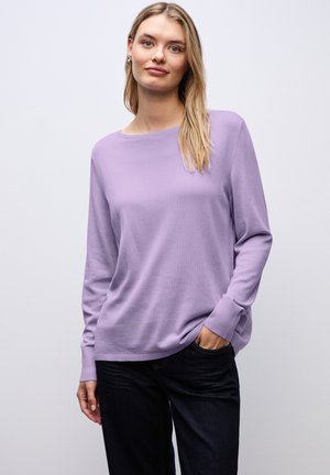 Stickad tröja - lila