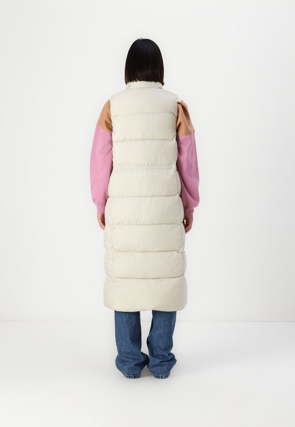 PUFFECT LONG - Waistcoat2