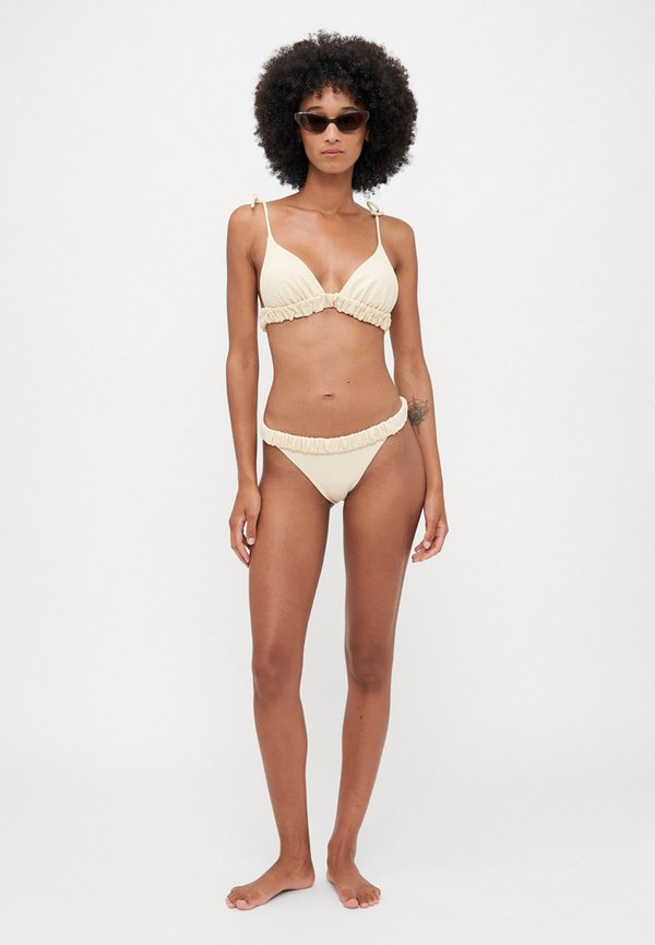 BEFORE SUNRISE  - Bikini top2