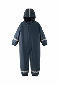 Granatowy, wodoodporny płaszcz deszczowy z kapturem, odblaskowe paski na rękawach i nogawkach, elastyczne mankiety oraz zapięcie na napy z przodu. Gładka, błyszcząca tekstura.
