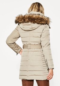 Esprit Vinterfrakke - beige