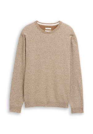 Beige sweater met een ronde hals, lange mouwen en een gewoven textuurpatroon. Eenvoudig ontwerp, zonder zichtbare hardware of accenten.