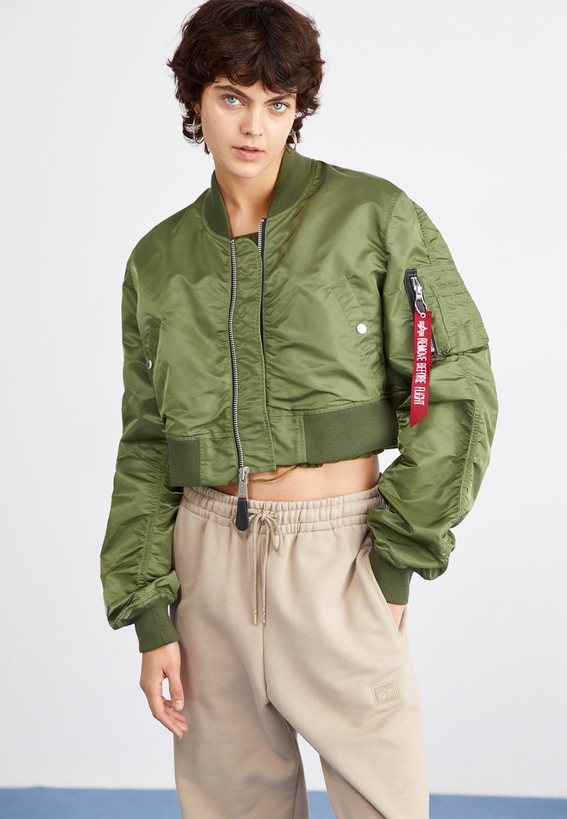 Alpha Industries BOXY - Bomber stiliaus striukė - sage green