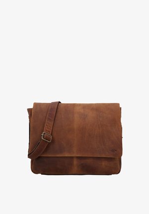 Borsa a tracolla in pelle marrone con tracolla regolabile e chiusura con pattina, che mostra una leggera texture e dettagli di cucitura.