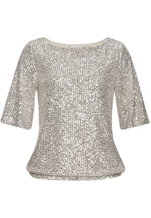 Short-sleeved top in silver sequins with a rounded neckline and a relaxed fit. Features shimmering texture and a flowing hem.