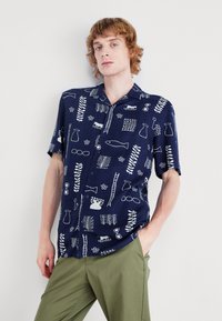 Only & Sons ONSALVIN OBJECT RESORT LINEN MIX - Camicia - navy blazer
