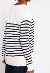 Hilfiger Denim Sweter