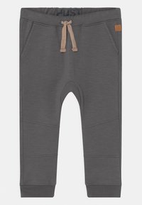 Selecionado, concrete