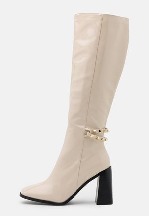 Korolliset saappaat - off-white