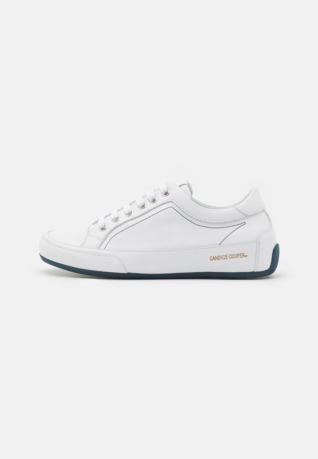 ROCK DELUXE - Sneakersy niskie - bianco