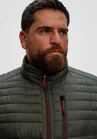 s.Oliver Winterjacke - olivgrün