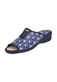 Zapatilla de casa de color azul marino, abierta en la punta, con un estampado de corazones, parte superior de tela, plantilla acolchada y una suela baja y texturizada para mayor tracción.