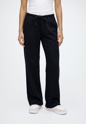 Hollister Co., Панталони - 900