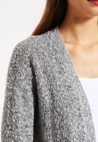 Urban Classics Kofta - grey