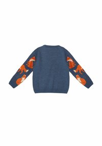 Blauer gestrickter Pullover mit rundem Halsausschnitt und gemusterten orangenen Füchsen auf den Ärmeln. Sanfte Textur, gerippte Bündchen und Saum.