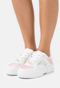 basket style buffalo