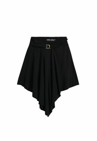 Mustast asümmeetrisest seelik drapeeritud disainiga, millel on liibuv vöökoht ja kuldse tooniga D-kujulise pandlaga aksessuaar. Valmistatud pehmest kangast.