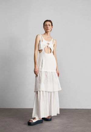 TOMMAZO RENEE RUFFLE DRESS - Oblečenie na špeciálnu príležitosť - off white